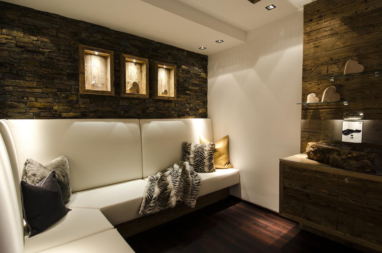 Alpinlounge Raetia Appartements イシュグル エクステリア 写真