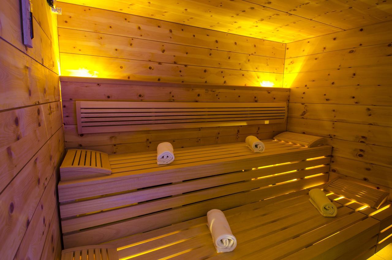 Alpinlounge Raetia Appartements イシュグル エクステリア 写真