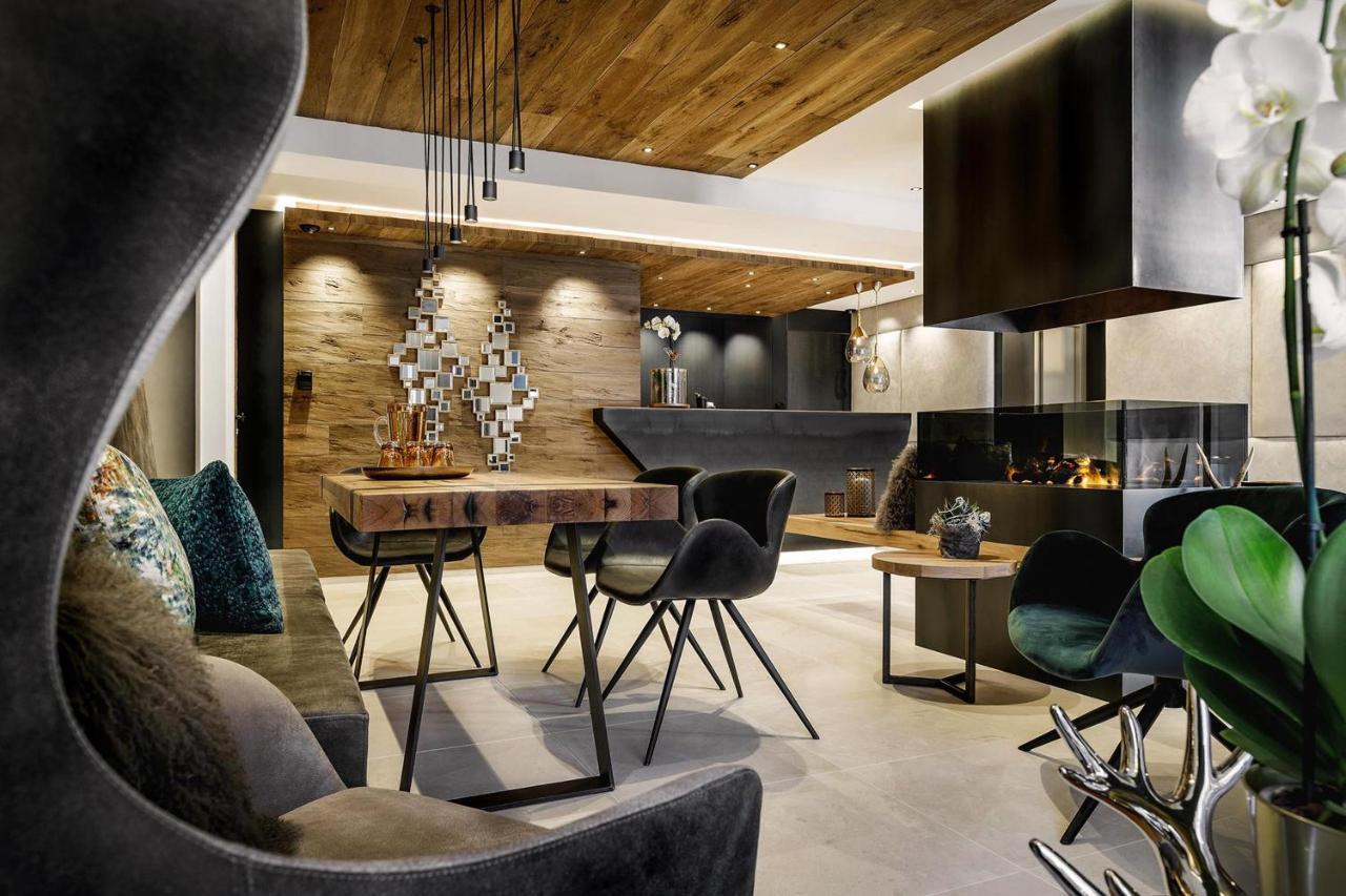 Alpinlounge Raetia Appartements イシュグル エクステリア 写真