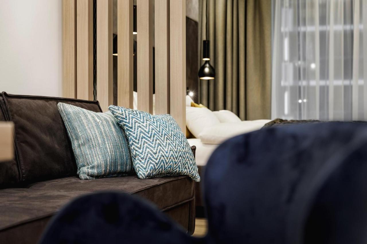 Alpinlounge Raetia Appartements イシュグル エクステリア 写真