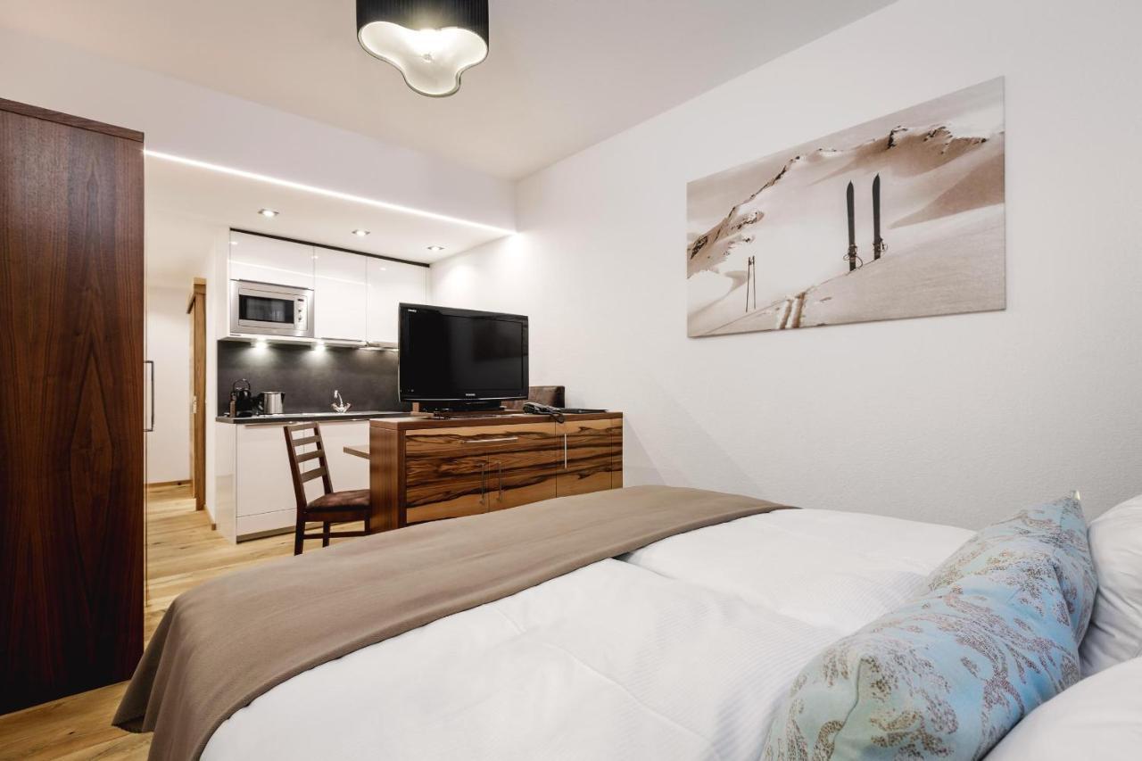 Alpinlounge Raetia Appartements イシュグル エクステリア 写真